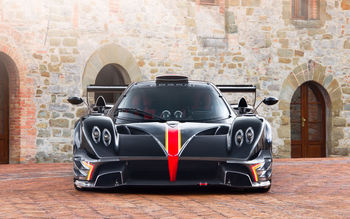 2013 Pagani Zonda Revolucion screenshot