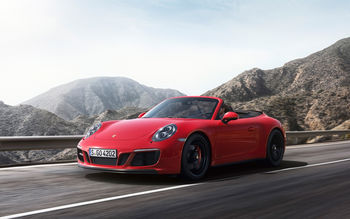 2017 Porsche 911 GTS Carrera 4 GTS Cabriolet screenshot