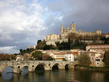 Cathedral Saint Nazaire Biziers, Hirault, Languedoc Roussillon, France screenshot