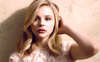 Chloe Moretz 11 screenshot