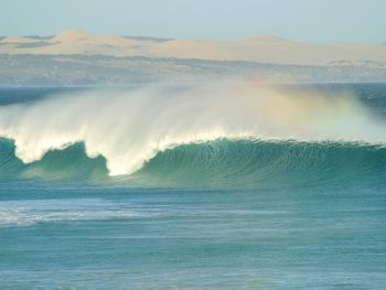 Curling Wave, Sleaford Bay, Australia screenshot