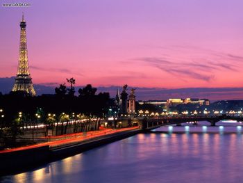 Dusk Before Dawn, Paris, France screenshot