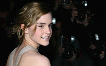 Emma Watson Widescreen HD screenshot