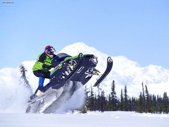 Extreme Snowmobile Mount Mc Kinley Alaska screenshot