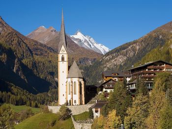 Heiligenblut Village In High Alps, Austria screenshot