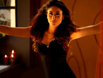 Kareena Kapoor Indian Actress screenshot