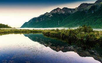 Mirror Lakes Sunlight screenshot