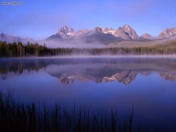 Morning At Little Redfish Lake Idaho screenshot