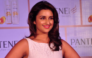 Parineeti Chopra 2 screenshot