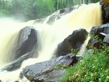 Pigeon Falls, Grand Portage State Park Minnesota screenshot