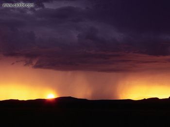 Rainstorm At Twilight screenshot