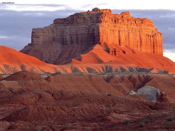 Wild Horse Butte At Sunrise Goblin Valley State Park Utah screenshot